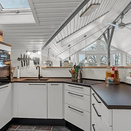 Hielm - 490m From The Sea By Interhome Tranekær