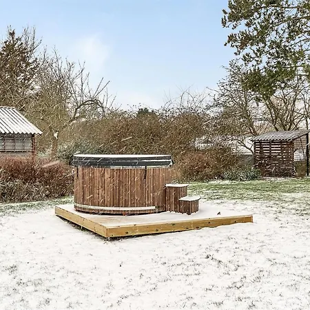 Holiday home Hielm - 490m From The Sea By Interhome