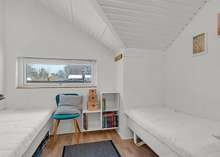 Hielm - 490m From The Sea By Interhome